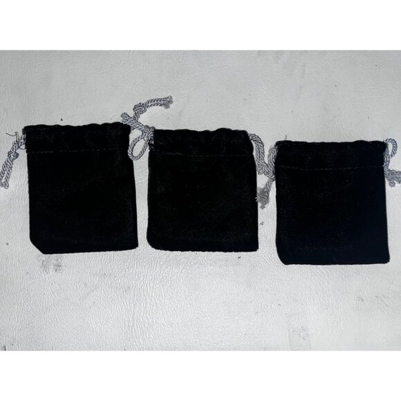 Vintage Black Velvet Jewelry Storage Box 16 Sections & 3 Drawstring Pouches - Picture 3 of 8